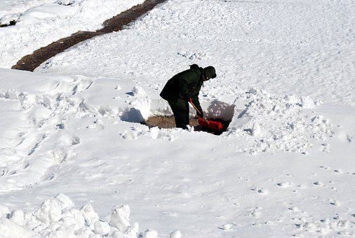 How do you walk on an ice pavement?