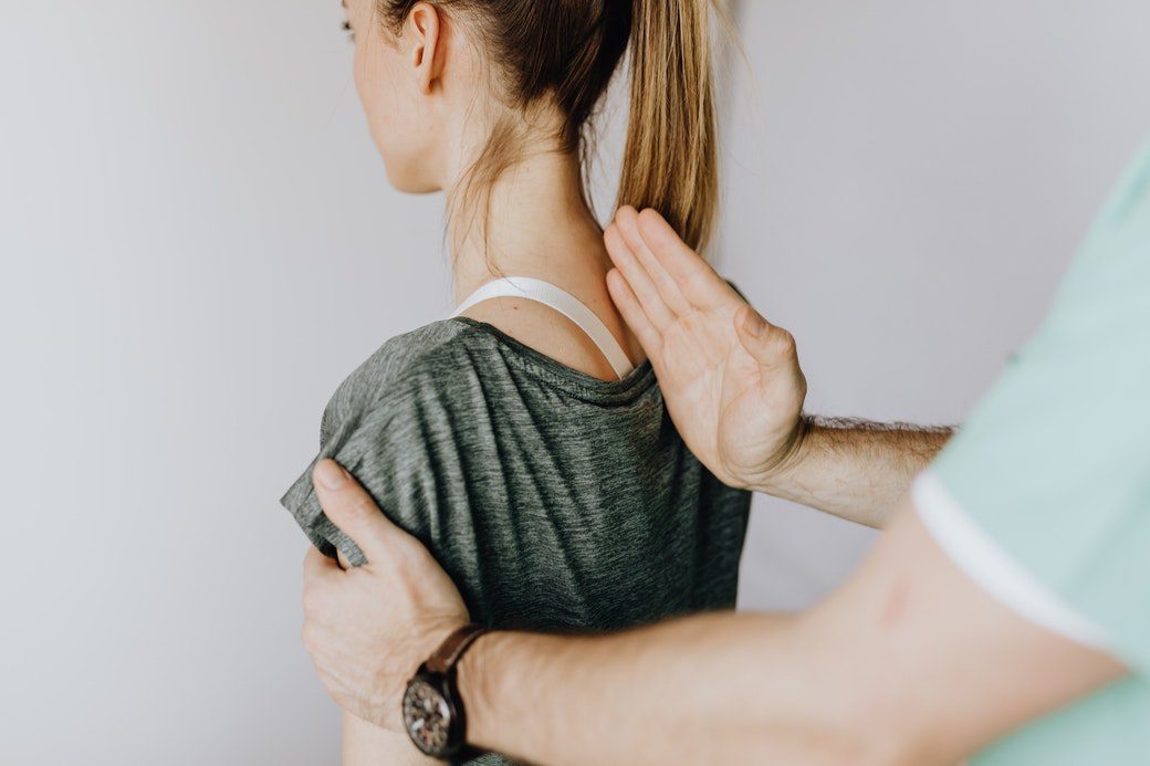 Dowager's Hump: What It Is and How Chiropractic Can Help